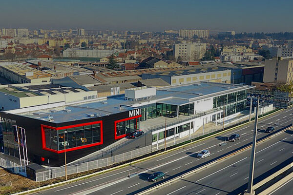 autoinfos's tweet image. Le #groupePautric vient de racheter la concession #BMWMotorrad de Vienne (Isère), qui appartenait jusqu’à présent au #groupeAltitude. Avec cinq concessions de la marque, le groupe Pautric représentera 1 250 motos neuves en 2023
auto-infos.fr/article/le-gro…