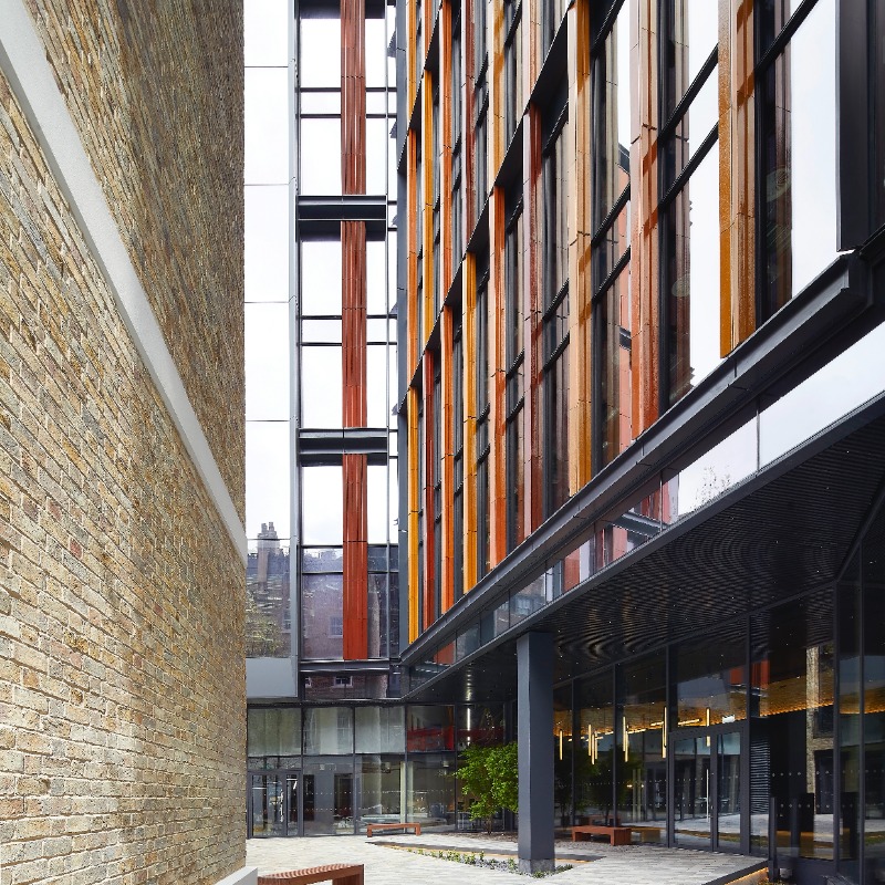 one_crownplace's tweet photo. This is the #onecrownplace today

 “We wanted to come up with a design that invests all in one go – through the mix of residential, offices, hotel and retail – all the diversity and complexity that would naturally evolve over the next decade”. @KohnPedersenFox  John Bushell https://t.co/kwFTnTHbMM