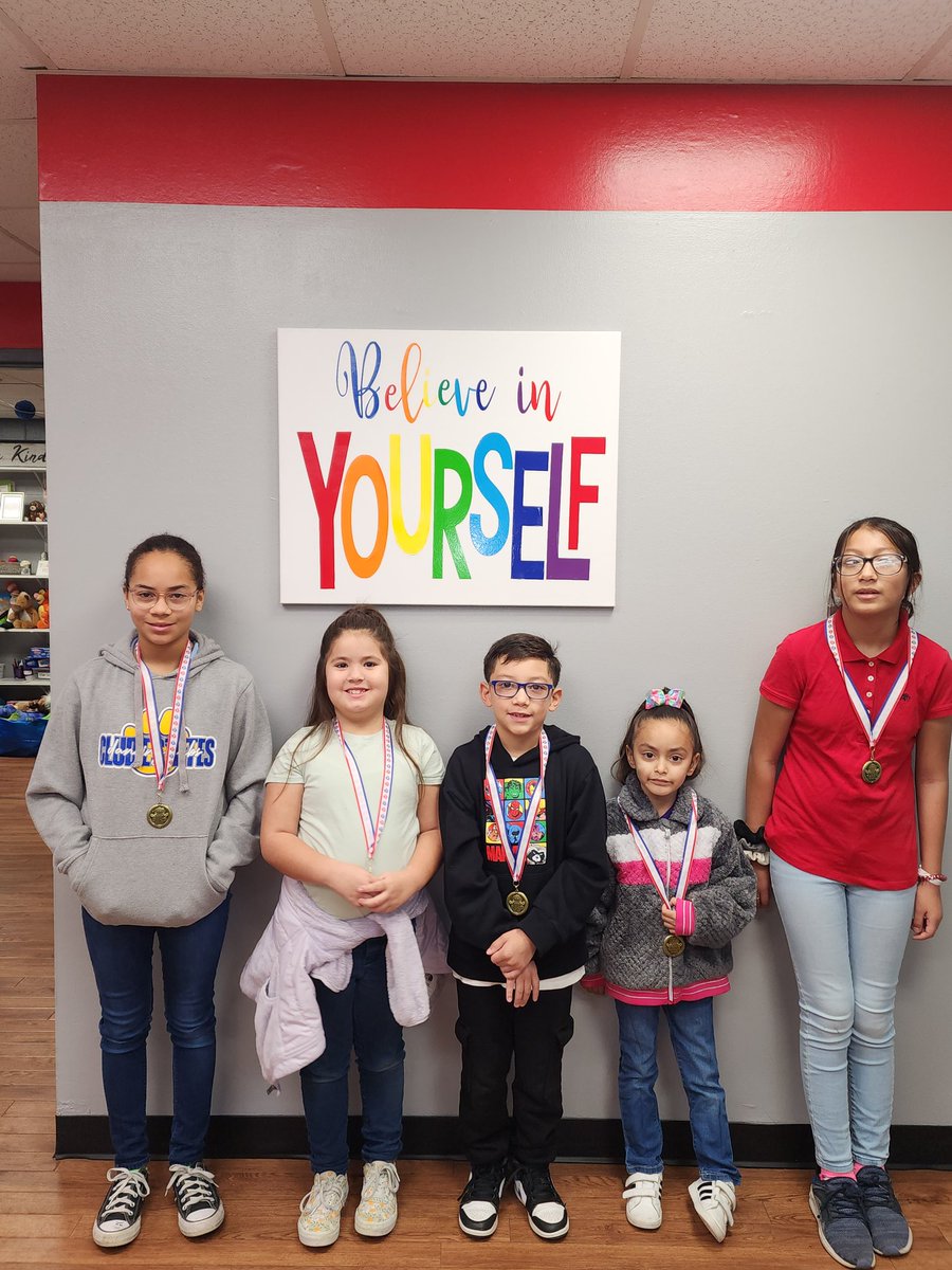 Congratulations to this Week's <a href="/club_estates/">Club Estates Elem.</a> Caring Cubs presented by #CKH Congratulations!! <a href="/CCISD/">CCISD</a> <a href="/JohnFigueroaTX/">John Figueroa</a> #CubPride 🐾💛💙🐻