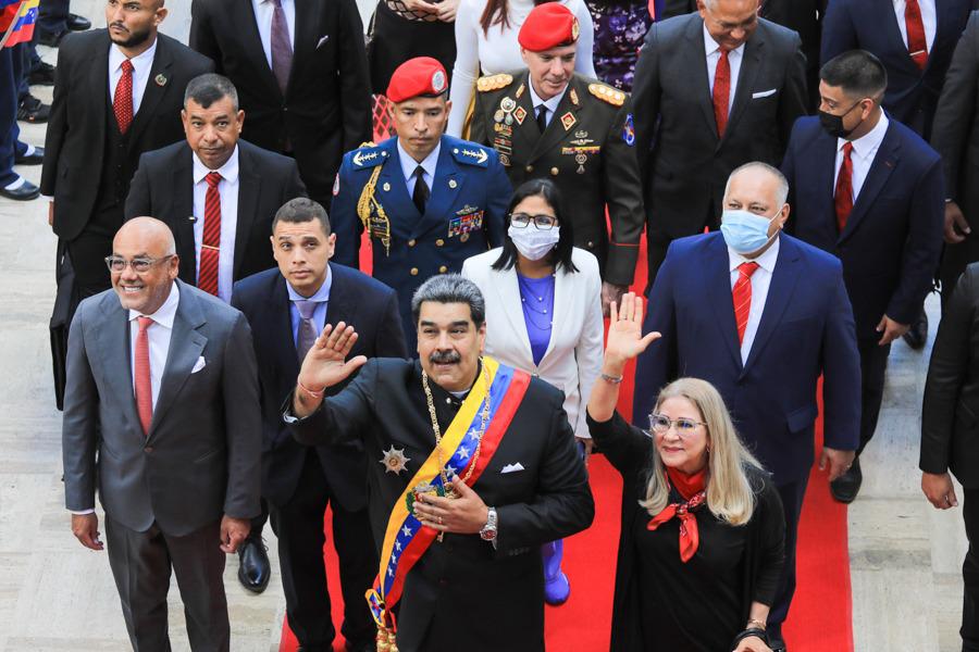 #Noticia | Presidente Maduro: en 2023 se ampliará la presencia del Poder Popular en lo económico, social y político.

barinas.psuv.org.ve/2023/01/13/por…

#NoMásSancionesCriminales
#MensajeAnual2023
#ConMaduroSePuede