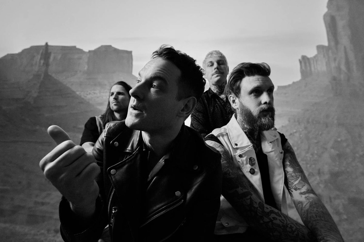 cheads's tweet image. “BLOODHYPE is a synthesis of all of we experienced…” Berlin indie band, #BLOODHYPE are back with their new single and video “On &amp;amp; On”. 

c-heads.com/2023/01/13/a-c…