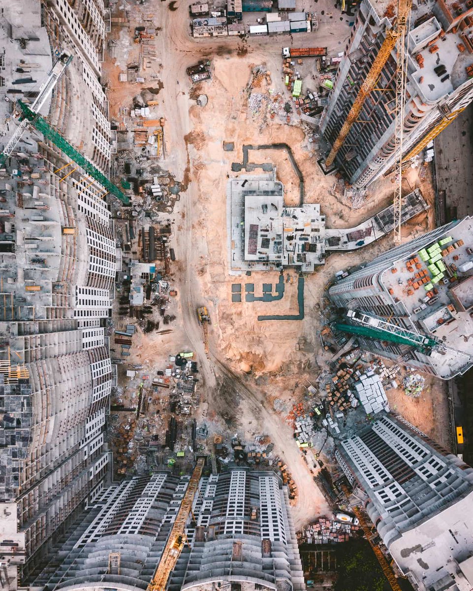 KilroyAR's tweet photo. How #VR and #3D V#isualization Services Are Changing #Construction Industry
https://t.co/1jBLoGspGi 
#FridayFeeling 
#sustainablenews
pic https://t.co/wNllYW98bd https://t.co/ppxGrjfoOL