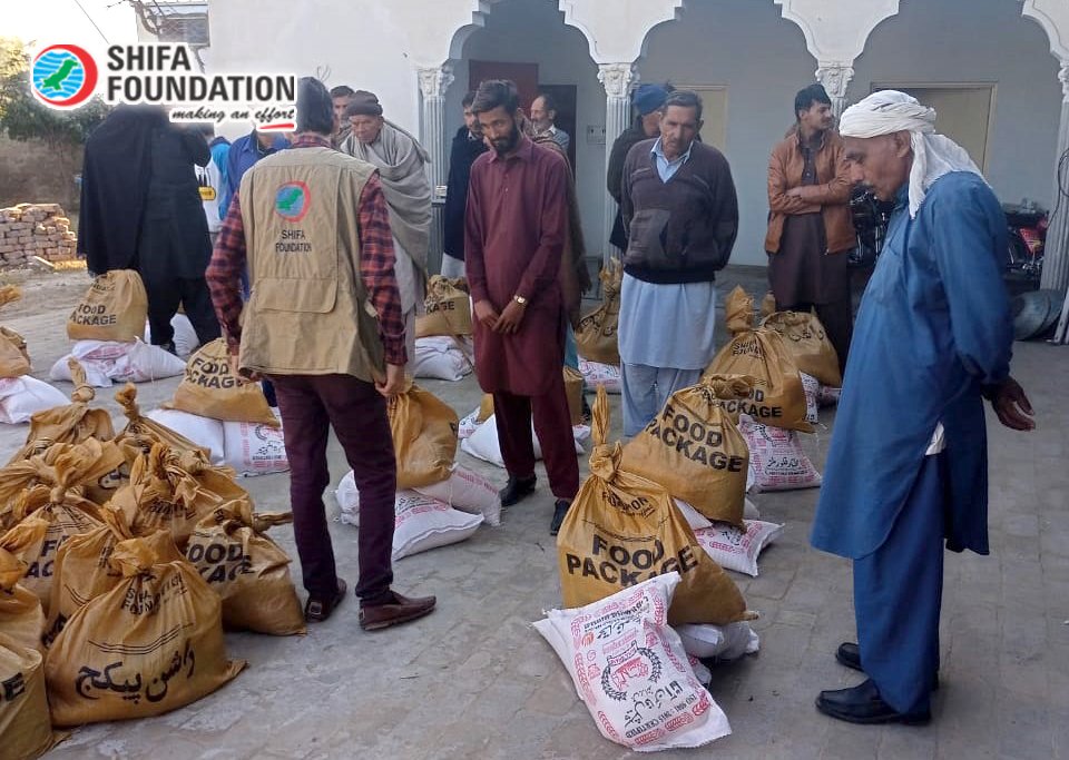 ShifaFoundation's tweet image. #ShifaFoundation is thriving to ensure that nobody feels left out in the #fightagainst #hunger.Therefore, more than 95 families from various areas of #Jehlum,#Rawalpindi,#Islamabad,&amp;amp; #Attock; were provided monthly #food packages. Join this noble cause at shifafoundation.org/donate-food