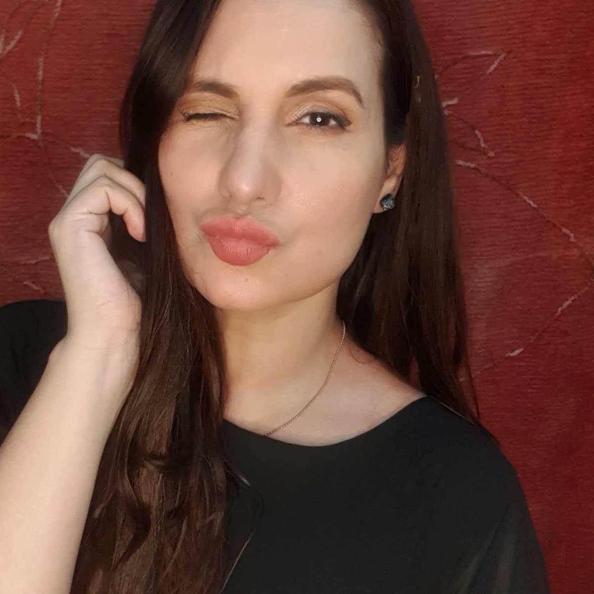 muskan_jay's tweet photo. #muskanjay #برشلونه_ريال_بيتيس #البزنس37 #ليله_عبدالمجيد #MissUniverse #нюдсочетверг https://t.co/Blaa9u9rrw