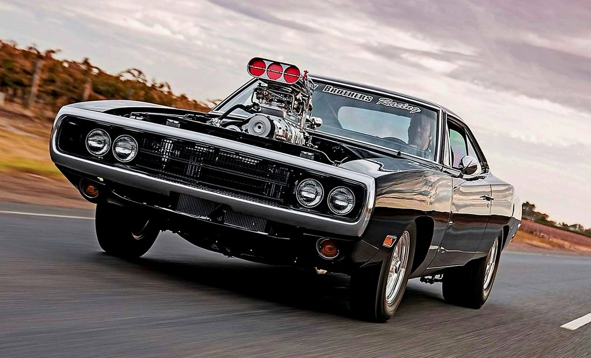 The Rebel 
#FrontEndFriday 🇺🇸