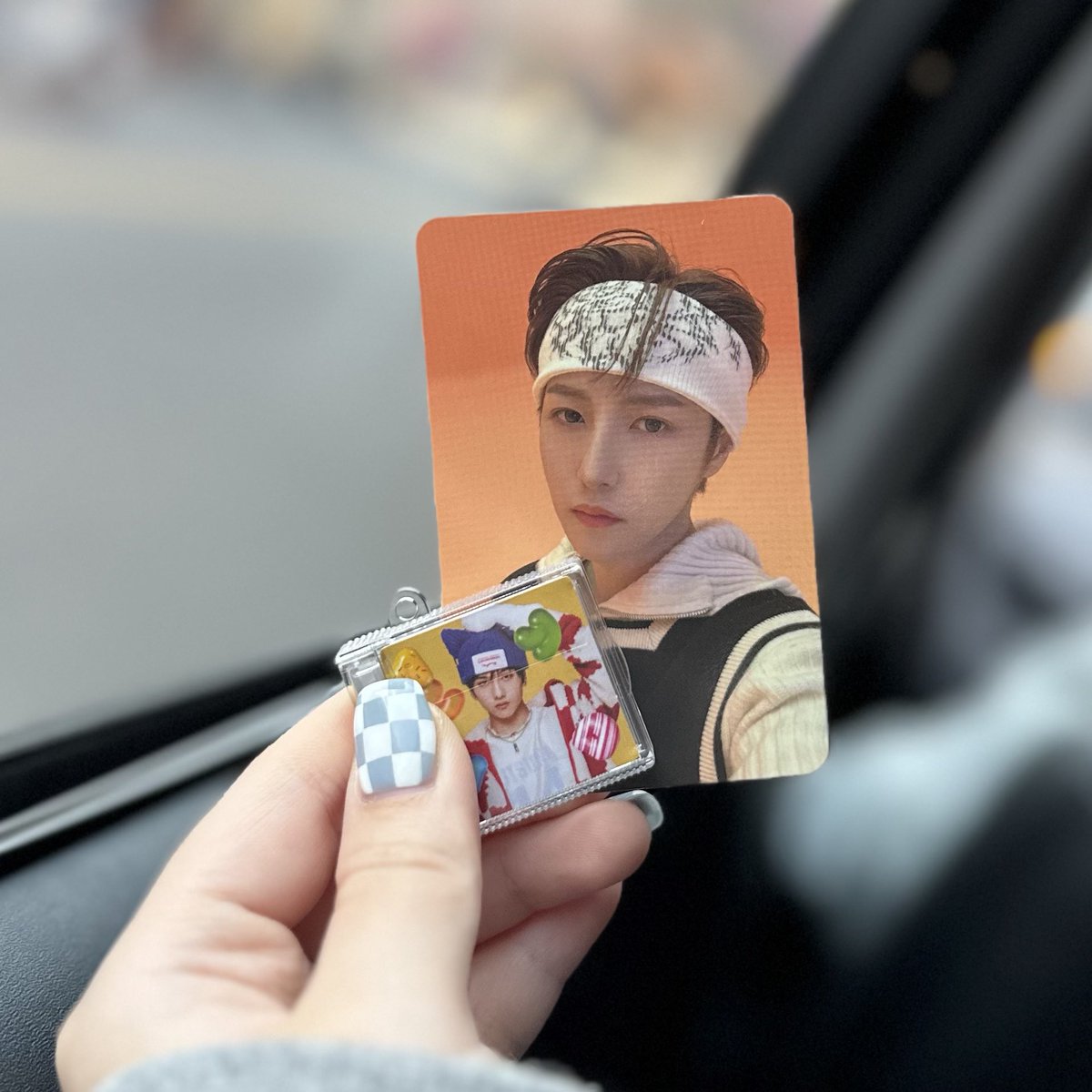 defrouxx's tweet photo. Smini仁俊換志晟🙏 https://t.co/qTqdp2cUdG