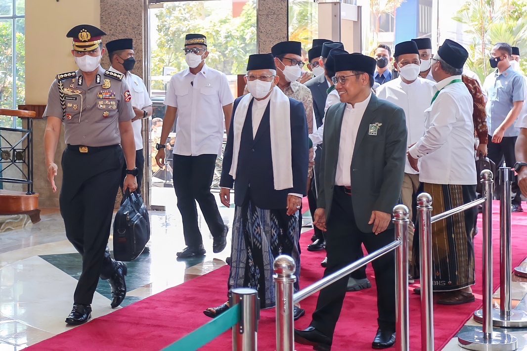 DPP_PKB's tweet photo. Wakil Presiden RI @Kiyai_MarufAmin , para Ulama dan Habaib se Indonesia hadiri Ijtima Ulama Nusantara yang diselenggarakan oleh Dewan Pengurus Pusat Partai Kebangkitan Bangsa di Jakarta. 

#gusmuhaimin #marufamin #ijtimaulamanusantara #ijtimaulama #PKB https://t.co/NJHJaNPtgd