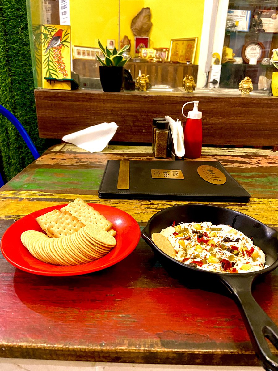 FoodeOwl's tweet photo. Cheese Platter #cheese #platter #Trending https://t.co/kT2WEa32Rj