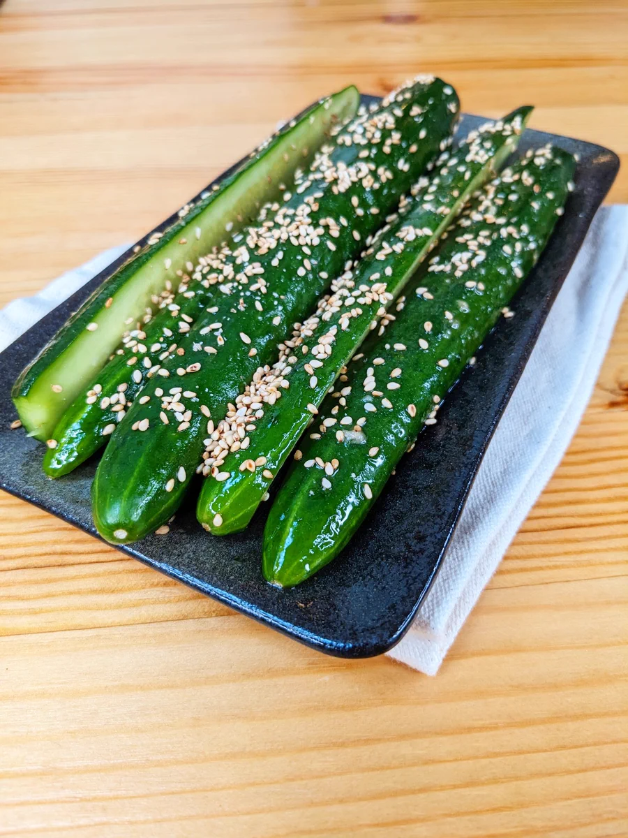 ごま油などの少ない種類の調味料で作れる！簡単でお手軽な「きゅうり」レシピ！