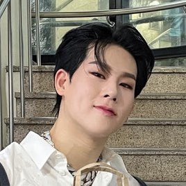 myonmy2's tweet photo. 하 너무 쾌남임 https://t.co/kyoVbM4sA1
