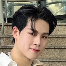 myonmy2's tweet photo. 하 너무 쾌남임 https://t.co/kyoVbM4sA1