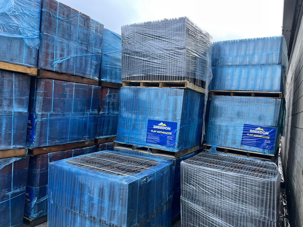 JosephParrAlco_'s tweet image. We are fully stocked up on Breedon tiles 
Get them before they go!

For any enquiries contacts
📞0161 633 1264

#tile #breedon #roof #roofers #manchester #oldham #building #roofing