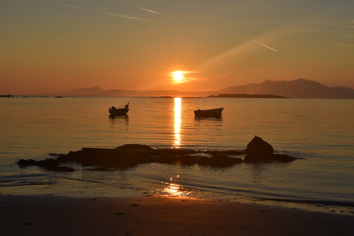 Inishbofin Island tweet media