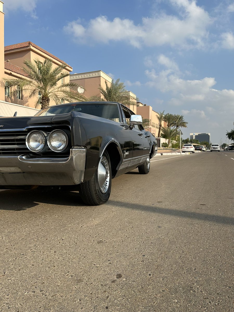 _mwo1's tweet photo. Classic 🚘 https://t.co/xQ3z1Oqi83