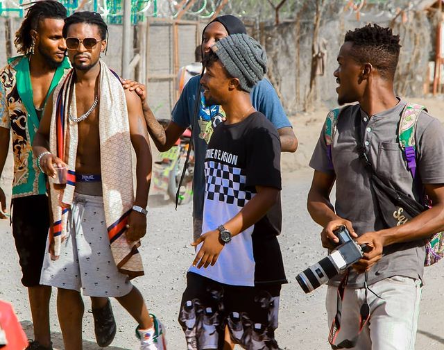 radjabu_thabit's tweet photo. Our Deep Gratitude To #slykiz From Canada 🇨🇦, Kus Ma (Former Camp Mulla Member), And #madjid_musellem From Nairobi 🇰🇪 For Sharing Experience With Us In Kakuma .We Are Glad Working With U Guys And Recognized Our Talents
@ExileKeyFilms
#ExileKeyFilms📸🎞️🎬🎥 https://t.co/Qhc4ngDx3l