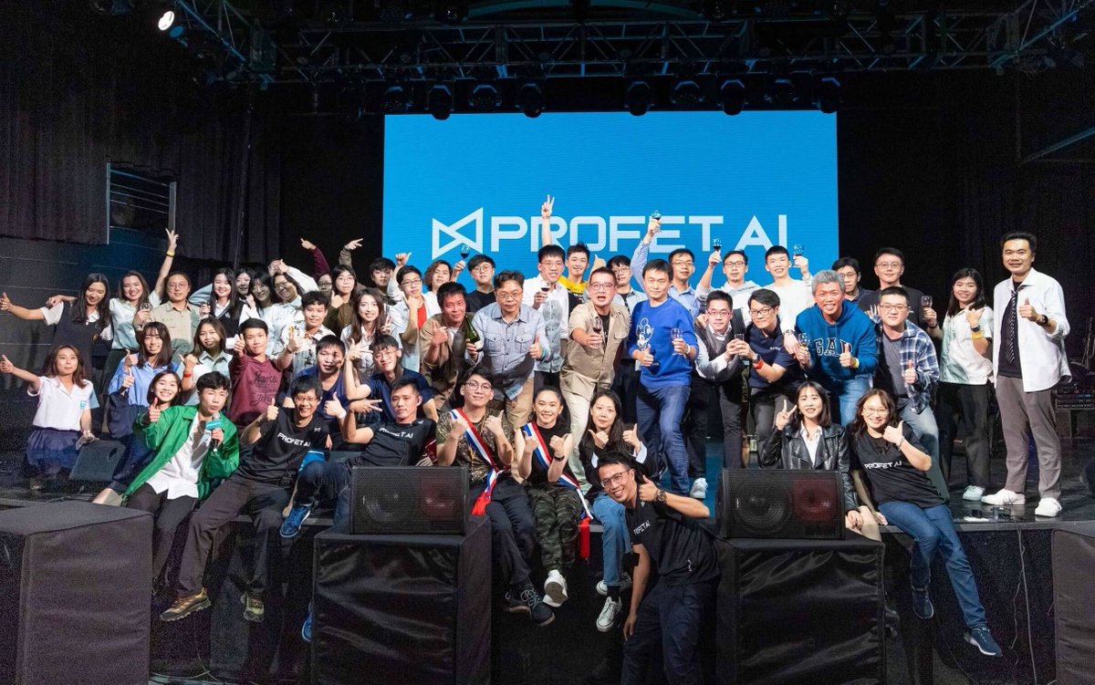 profet_ai's tweet photo. The Year of the Rabbit is coming, let’s say goodbye to the Year of the Tiger with an enjoyable year-end party!🤩
We’ll rock again in 2023! 🥁🐇
#ProfetAI #HappyLunarNewYear #AI #DataAnalytics https://t.co/DvZOcpwNLK
