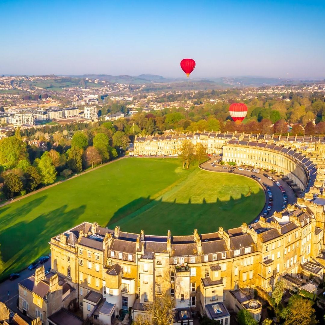 Moving to or from Bath? We know this beautiful city like the back of our hands! Call us today to book your moving day #bath #somerset #southwest #beautifularea #bathremovals #removalsbath #bathremovalscompany #southwestremovals #removalservices #movingcompany #spendlocaluk