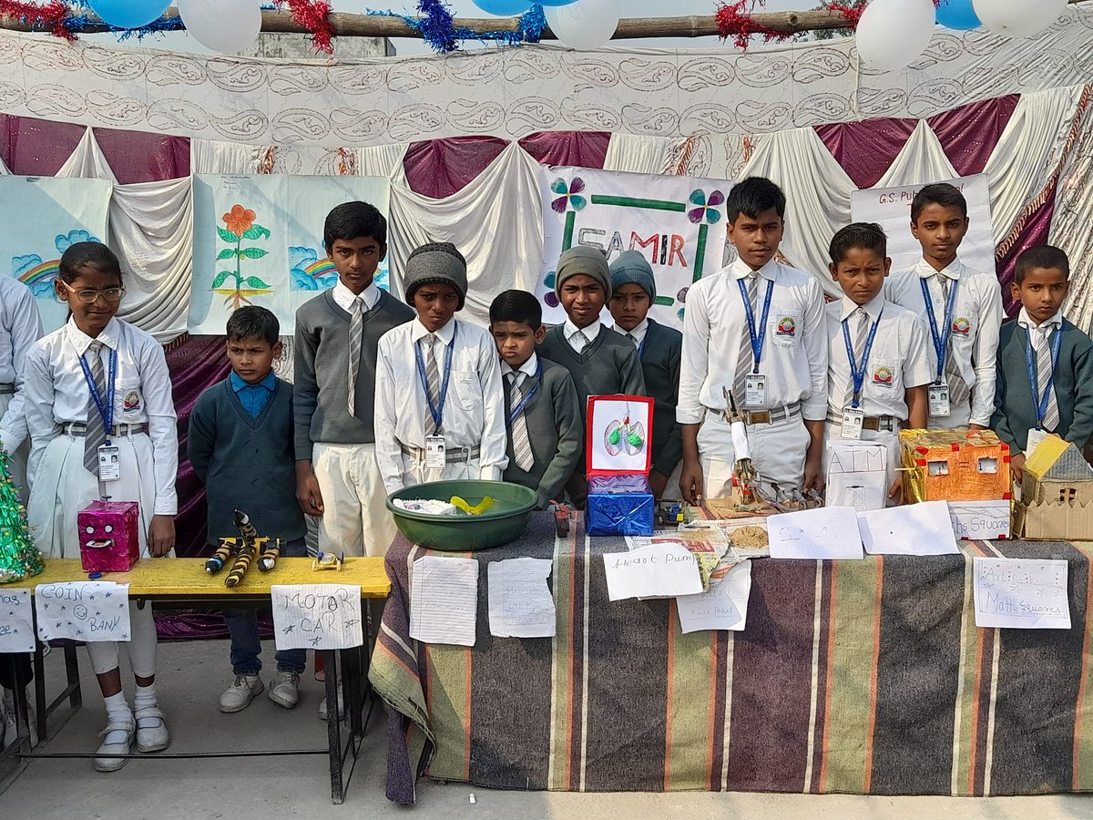 gspstewtha's tweet image. 𝑫𝒊𝒔𝒑𝒍𝒂𝒚 𝒐𝒇 𝒔𝒄𝒊𝒆𝒏𝒕𝒊𝒇𝒊𝒄 𝒌𝒏𝒐𝒘𝒍𝒆𝒅𝒈𝒆 𝒂𝒏𝒅 𝒄𝒓𝒆𝒂𝒕𝒊𝒗𝒊𝒕𝒚!

Students from G.S. Public School, Tewtha demonstrating their science projects in Science Fair, held in school campus.
.
.
#GSPublicSchool #gsps #gspstewtha #gspublicschooltewtha #tewtha