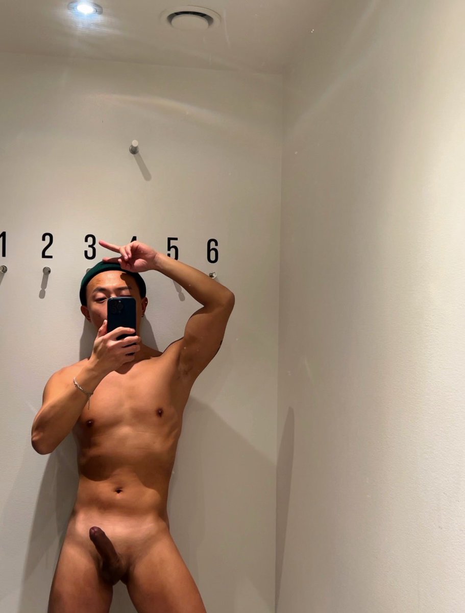 refrigerator tweet media