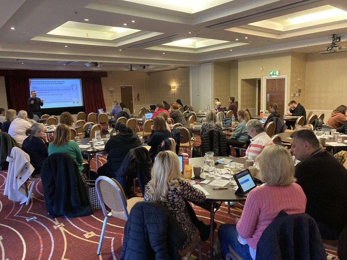 Next up we have an interactive session with <a href="/DrPKirkman/">Dr Phil Kirkman</a> on Connecting with Research. Our #mentors are sharing their experiences on professional enquiry. #teacherdevelopment
