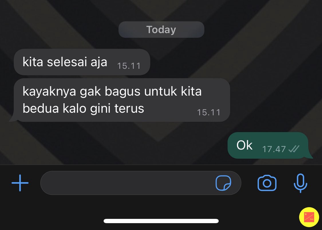 18fesss's tweet photo. 18! Setelah 2 minggu kena silent treatment, semalam nanya kejelasan hubungan. Dan ini hasilnya. War is over ❤️ https://t.co/oDou2dvPnw