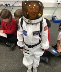 GD_Primary's tweet photo. The @spacegovuk agency will be very pleased to hear that our Y1 pupils are training hard. Read the newsletter to find out more. https://t.co/AeK82JSLBX @VirginOrbit @Space_Station @astro_timpeake @MrsPgd @priscigeeks https://t.co/yTwVSTBWcb