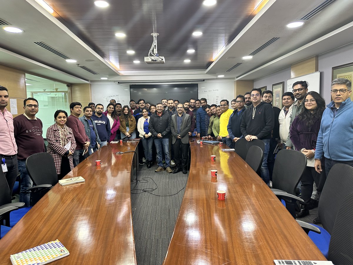 times_ooh's tweet photo. #TimesRise, an #engagingsession organised by #TimesOOH, welcomed a new-age expert that deals with modern-day challenges - Cyber Crime i.e., Mr. #AmitDubey, a renowned National Security Expert, Crime Investigator on Cyber Forensic &amp; Ethical Hacking. 
#OOH #DOOH #crimeinvestigator https://t.co/KTcwcJNpCr