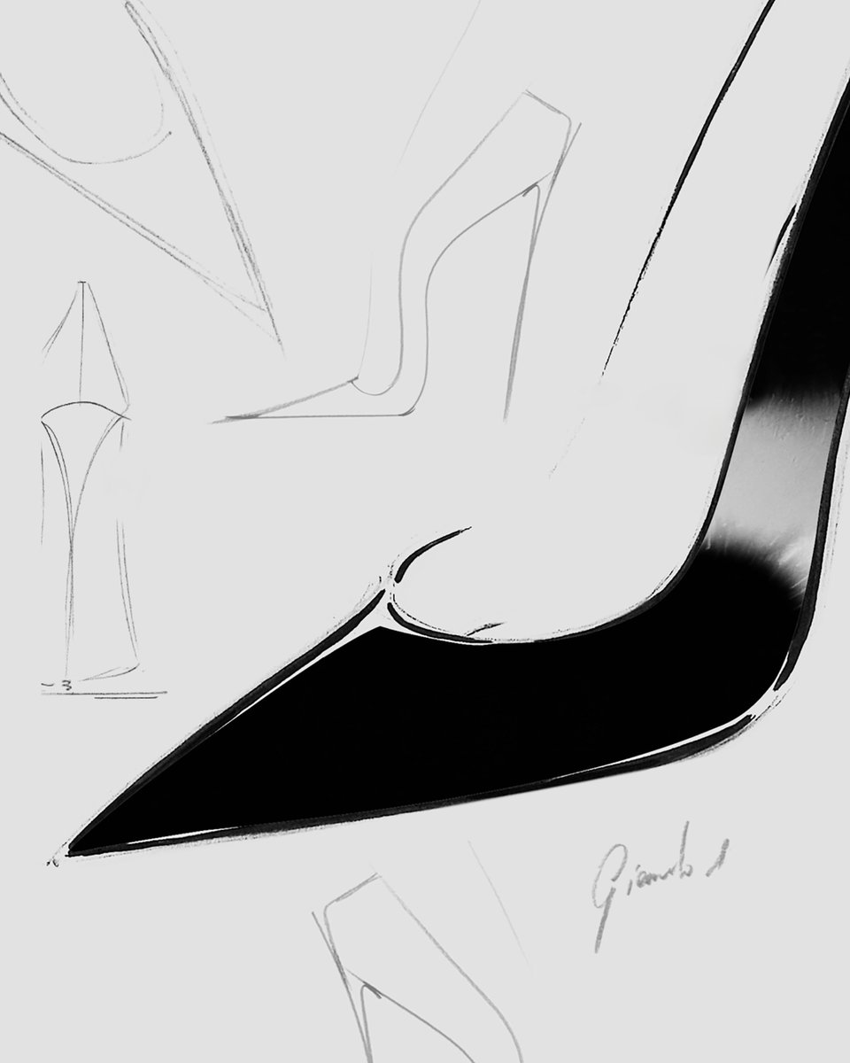 Gianvito_Rossi's tweet photo. Gianvito 105 stands for balanced harmony, as a result of considered design and meticolous craftsmanship.

#GianvitoPumps https://t.co/nZH0z2pQWH