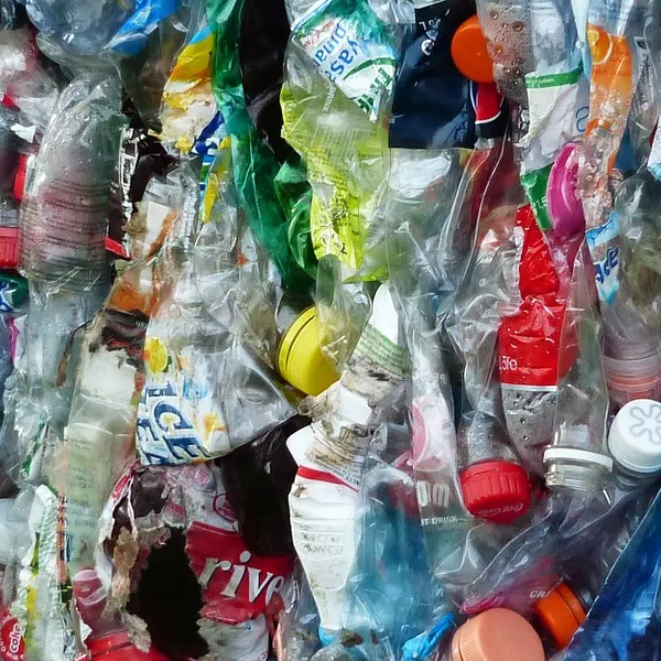 EcopreneurEU's tweet image. The @EU_Commission's ambitious targets for a new EU #Packaging Waste law are good for #greeninnovation and the #circulareconomy. 
🇪🇺EU lawmakers! Stand tall against attempts to water them down! lnkd.in/erWv7g8p
#eugreendeal #reducewaste #packagingindustry @EP_Environment