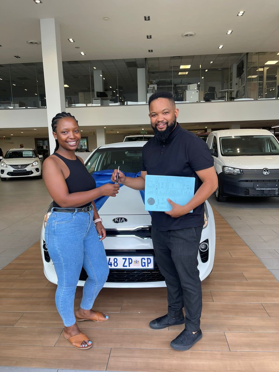 5608onwheels's tweet photo. @manddddy3 @maryjaneexplore Please consider us when shopping for a Car 🙋‍♂️We have great deals on New /Pre-Owned vehicles available. Enquire /book a test drive today 📱: +27836242067 📧: zola@hatfieldvw.co.za Follow /DM us for more info . We deliver Nationwide 😊 https://t.co/2ktTnsmMLA