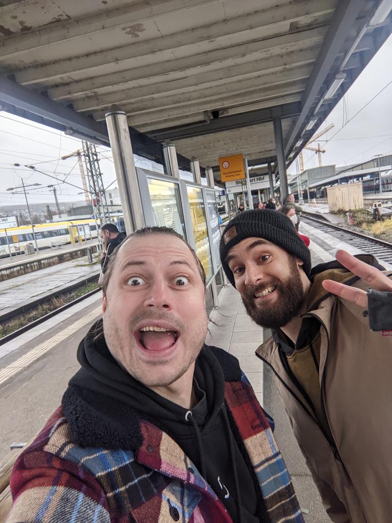 Herumkommandiert (@hrmkmmndrt) on Twitter photo Die Hälfte der Crew ist unterwegs. Es geht wieder loooos! Sehen uns bei <a href="/JKEntertainmen9/">JKEntertainment</a> Die Hälfte der Crew ist unterwegs. Es geht wieder loooos! Sehen uns bei <a href="/JKEntertainmen9/">JKEntertainment</a>