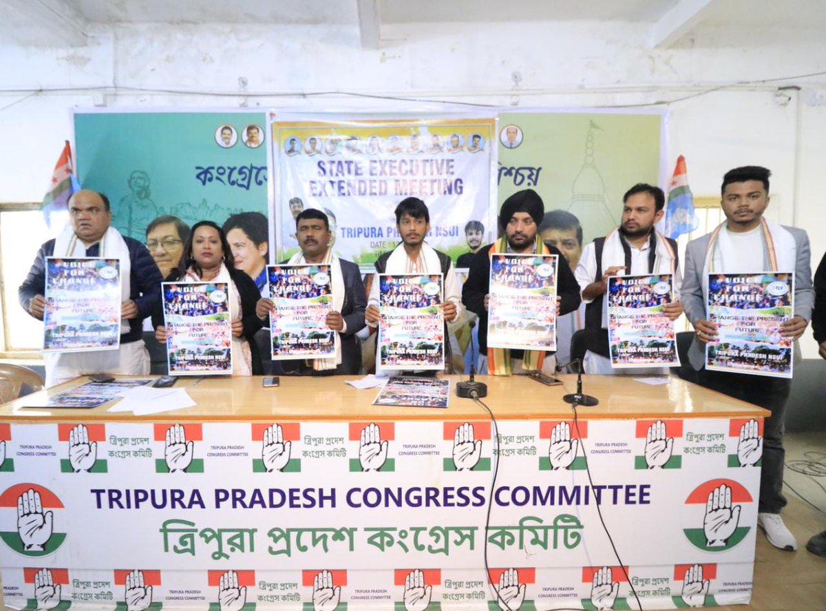 INCTripura's tweet photo. State Executive Extended Meeting of Tripura Pradesh NSUI - Congress Bhawan. Our leaders addressed the youth.

#CongressIn2023  #Congress2023 #Mission2023 #MissionElection #CongressTripura https://t.co/uPqoVopu2t