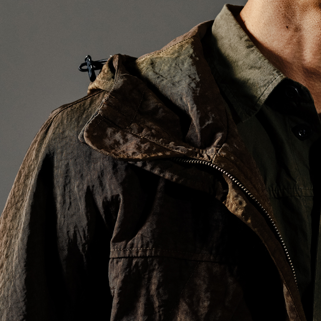 lefthand_sports's tweet photo. The Enna Parka's Italian shell fabric from olmetex has a canvas weave with a shiny surface and water repellent finish. A perfect all-rounder, this Parka is fully lined, has underarm venting and an adjustable hood #lefthand #lefthandsportswear #lefthandjacket #massimoosti https://t.co/qPDumUMdxh