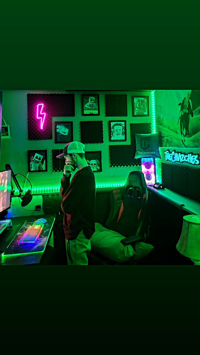 Bmatheson_6's tweet photo. Gaming Has Brought Me To New Heights. Here's To 2023. 🏆
IF You Want To Check Out My Twitch! 👇
https://t.co/WYag3HDPy8
#TheChvrches #chvrch #swiftlifestyles #twitchstreamer #twitch #retreat #viral #VIBE #Trending #games #Fortnite #FortniteChapter4 #Gaming #gamingcommunity #FYP https://t.co/Z8u3IbuoGx