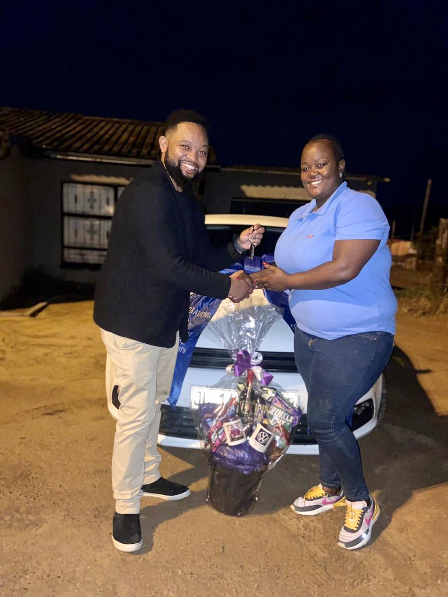 5608onwheels's tweet photo. @maryjaneexplore Please consider us when shopping for a Car 🙋‍♂️We have great deals on New /Pre-Owned vehicles available. Enquire /book a test drive today 📱: +27836242067 📧: zola@hatfieldvw.co.za Follow /DM us for more info . We deliver Nationwide 😊 https://t.co/zlhrumpulj