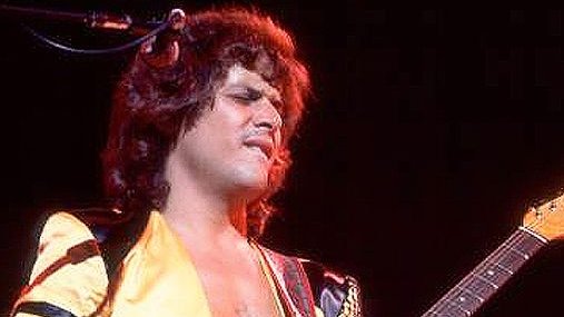 Happy birthday TREVOR RABIN!!
Guitarist for Yes
(January 13, 1954) 