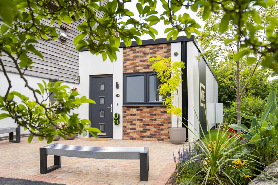 IntegraBuild's tweet image. Some more shots of The Parker - a one-bedroom affordable modular housing solution we've manufactured for our client @MOREHousing.

Factory-built &amp;amp; assembled in a controlled environment at our East Yorkshire site.

Designed to help tackle homelessness across UK.

#makeitmodular