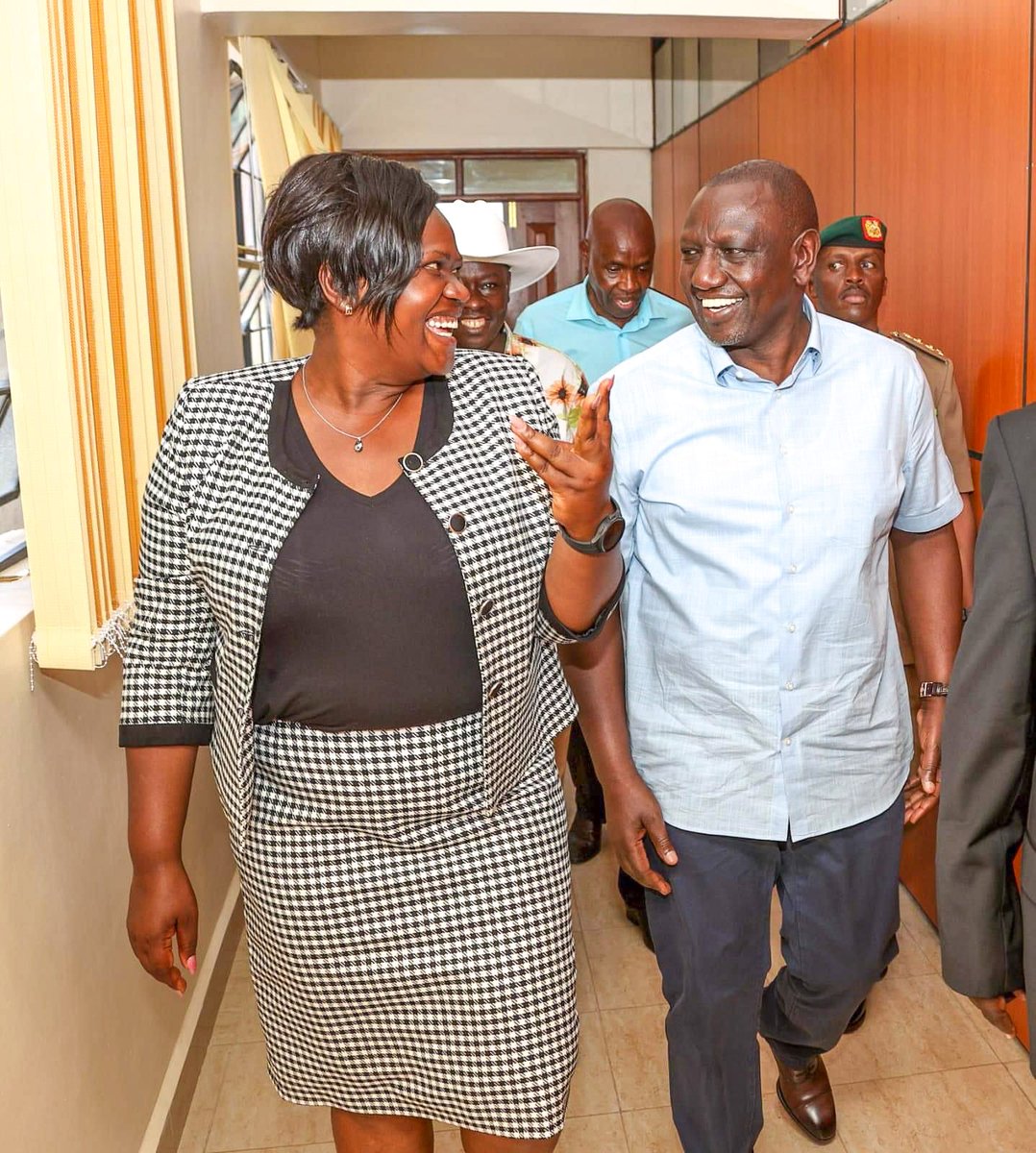 With pleasure, I joined H.E. President <a href="/WilliamsRuto/">William Samoei Ruto, PhD</a> for a consultative meeting at Tom Mboya University in Homa Bay town. 

We are working with the National Government to improve and strengthen our county's development efforts. Stay tuned for more details later.