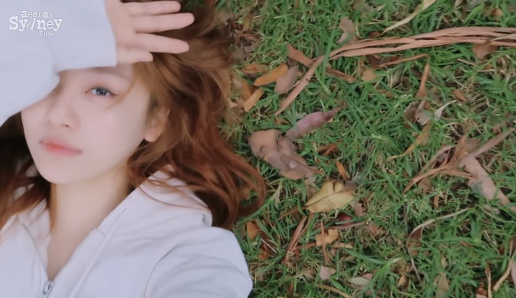 َ (@aespabbl) on Twitter photo 