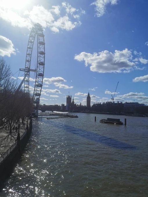 It is a day full of energy and vitality, I believe this winter will pass soon