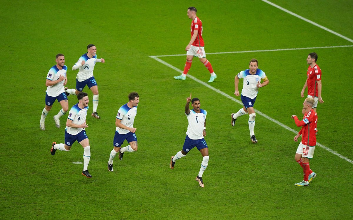 FPA_2020's tweet image. Fantastic images from our FIFA World Cup Qatar 2022 online gallery 📸 by-1️⃣ @simonstacpoole /Offside 2️⃣ Ben Radford/Visionhaus 3️⃣ @MikeEgerton_PA /Press Association 4️⃣ @RobbieJBarratt / AMA. View all images in the exhibition at - footballphotographersassociation.co.uk/world-cup-2022…