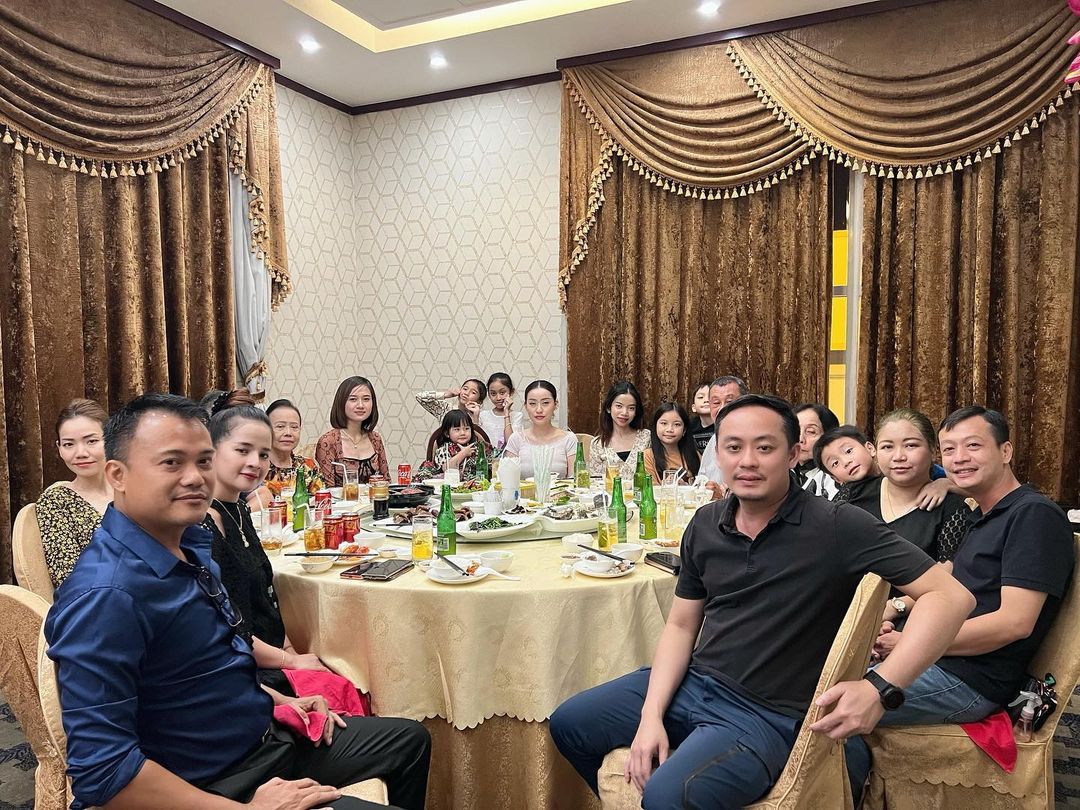 Big meeting with siblings for dinner.☺🤗💕
#Malaysia 💗