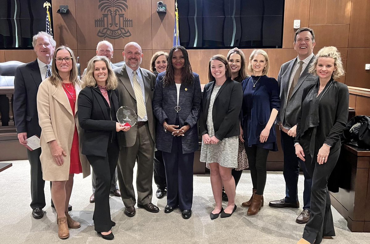 RobinsonGraySC's tweet image. Last night, members of our firm attended @UofSCLaw's  inaugural ‘Celebration of the Life &amp;amp; Legacy of Dr. Martin Luther King Jr.’ featuring keynote speaker, Deborah Enix-Ross. 
We were honored to receive the school’s first Dr. Martin Luther King Jr Distinguished Service award.