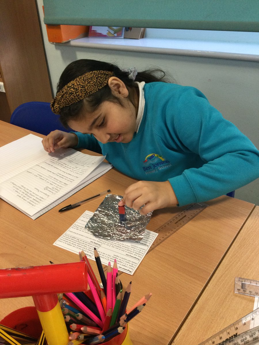 BJ_Year5's tweet photo. Today, Sargasso tested several different materials to find their properties👩‍🔬🧑‍🔬 @BenJonsonSchool #science https://t.co/u0JMICsWYJ