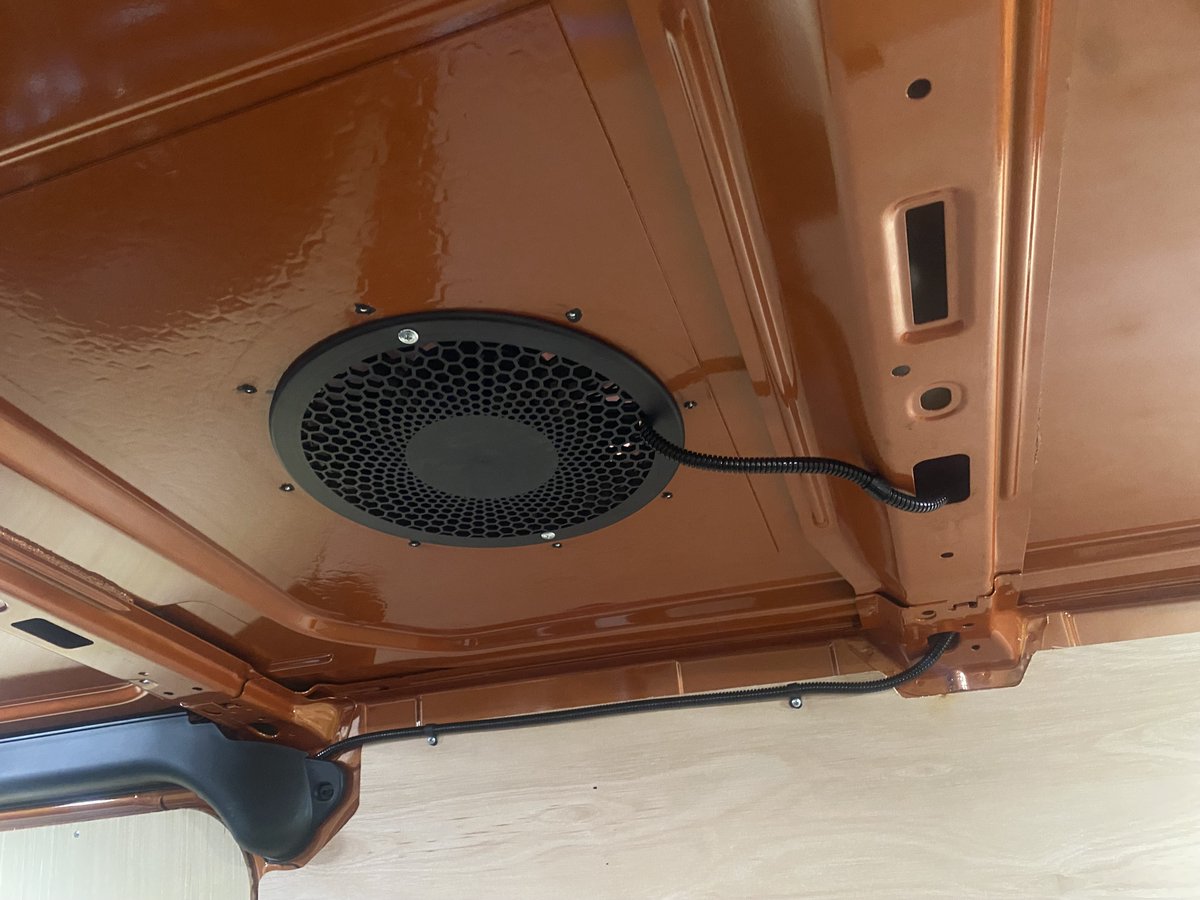TADComms1's tweet photo. Check out our recent install! We fitted a 2nd battery with split charge system, thermometer and a motorised vent which we colour coded to our customers vehicle to keep it subtle and sleek but effective! Wanting to add features to your vehicle? sales@tadcomms.com 01923-712430 https://t.co/tXee0PeLbJ