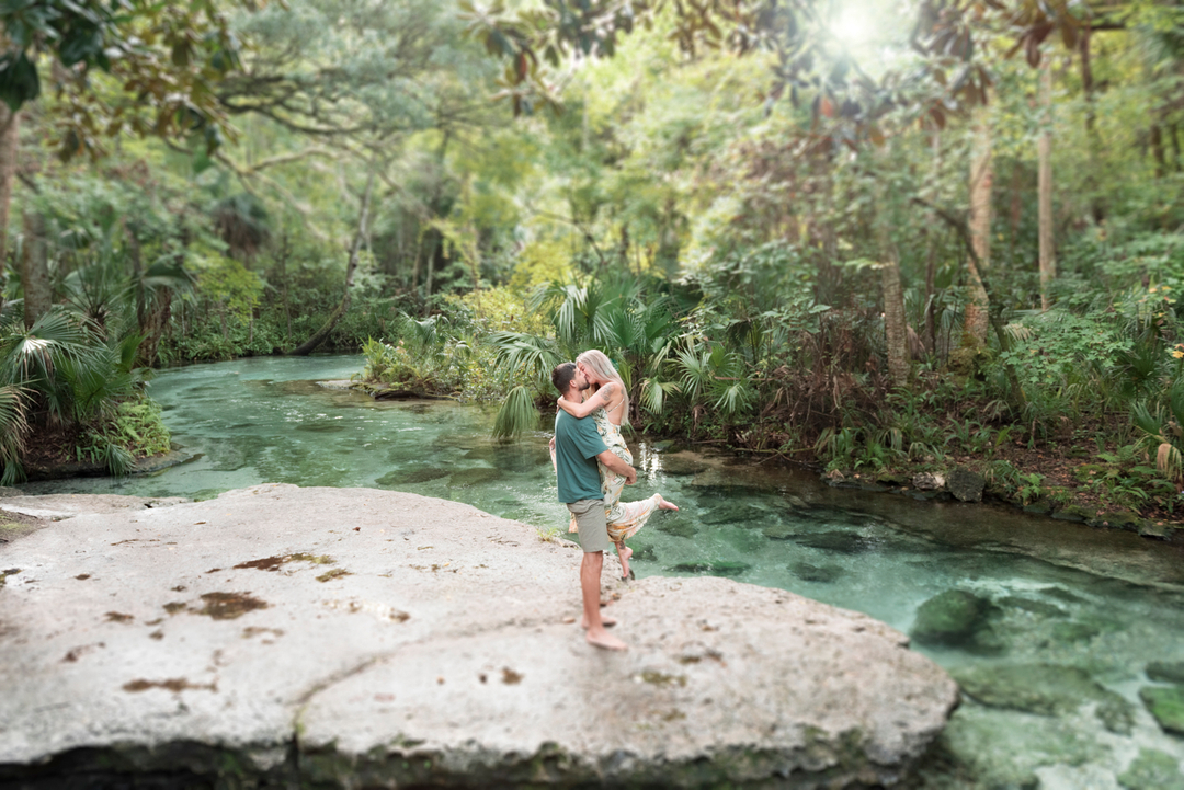 MinervaPhoto's tweet image. Outside of Disney... another favorite engagement session location! Can you believe this is Florida? I can't!
.
#kellypark #rocksprings #kellyparkatrocksprings #rockspringsatkellypark #orlandoengagement #orlandoengaged #engagedinorlando #orlandoweddingphotographer #orlandophotogra