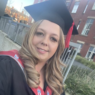MrsHSutcliffe's tweet photo. #NewProfilePic 
Bit late posting, but I did it ! MSc OT in the bag 🎉🍾 https://t.co/zhYMem085L