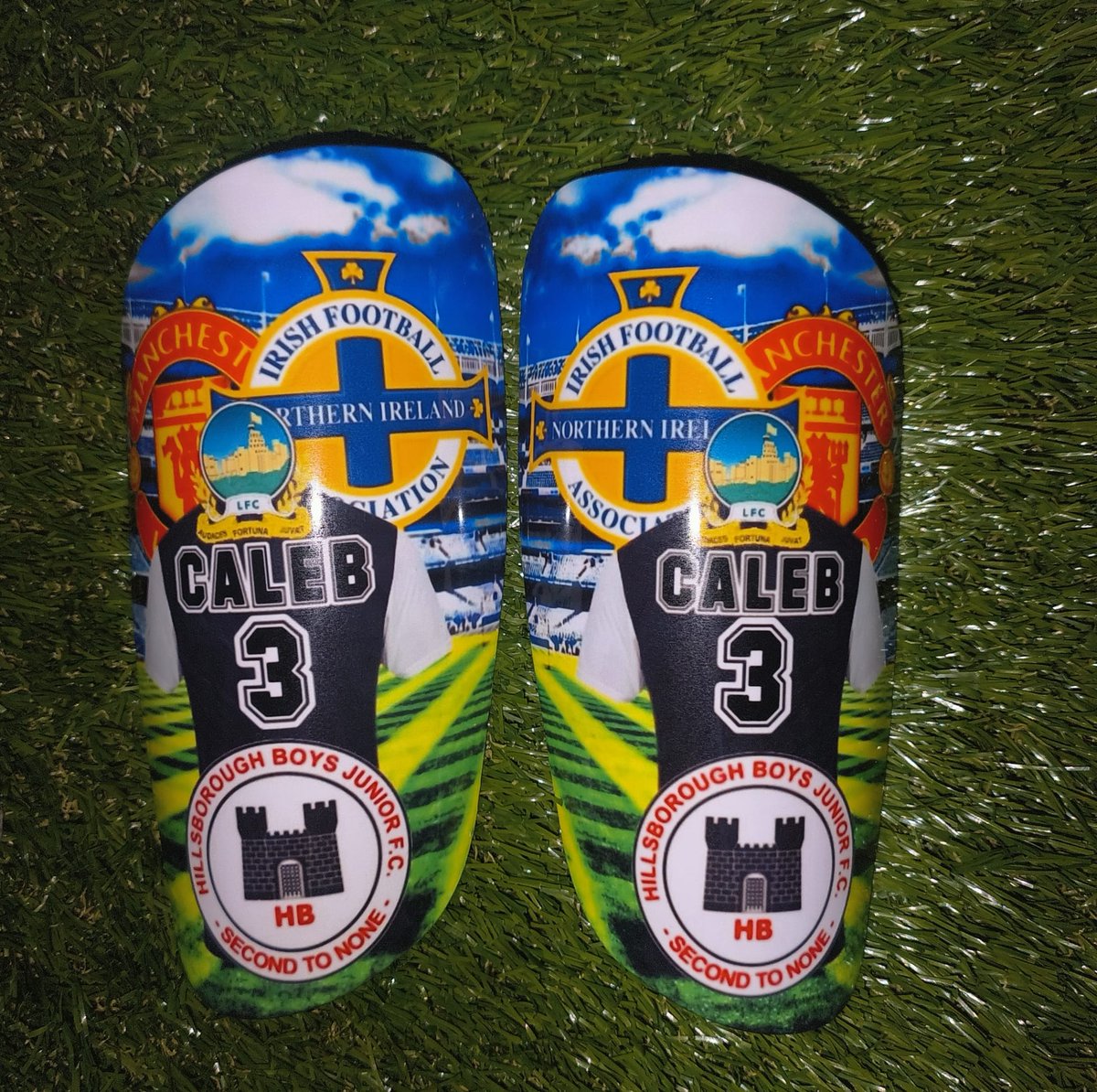 huperhogan's tweet image. Now that I can comfortably share, big shout out to @AWCustomShinpad for helping Santa bring Caleb a cracking new pair of shinpads! He loves them and would highly recommend to any1 else ⚽️👏