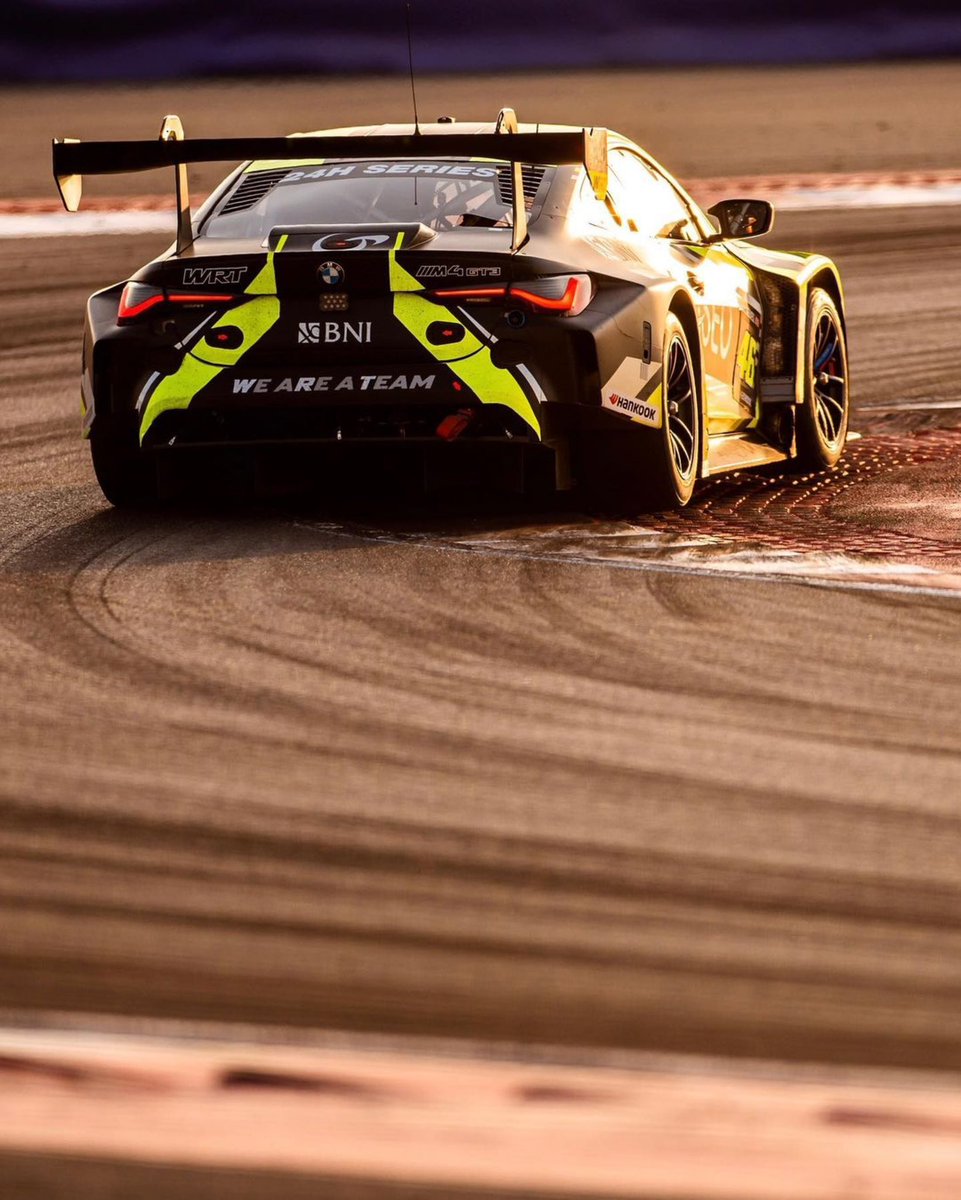 ValeYellow46's tweet photo. Hankook 24H DUBAI 
Thursday, free practice

@followWRT 
@BMWMotorsport https://t.co/ShfLTVPLn9