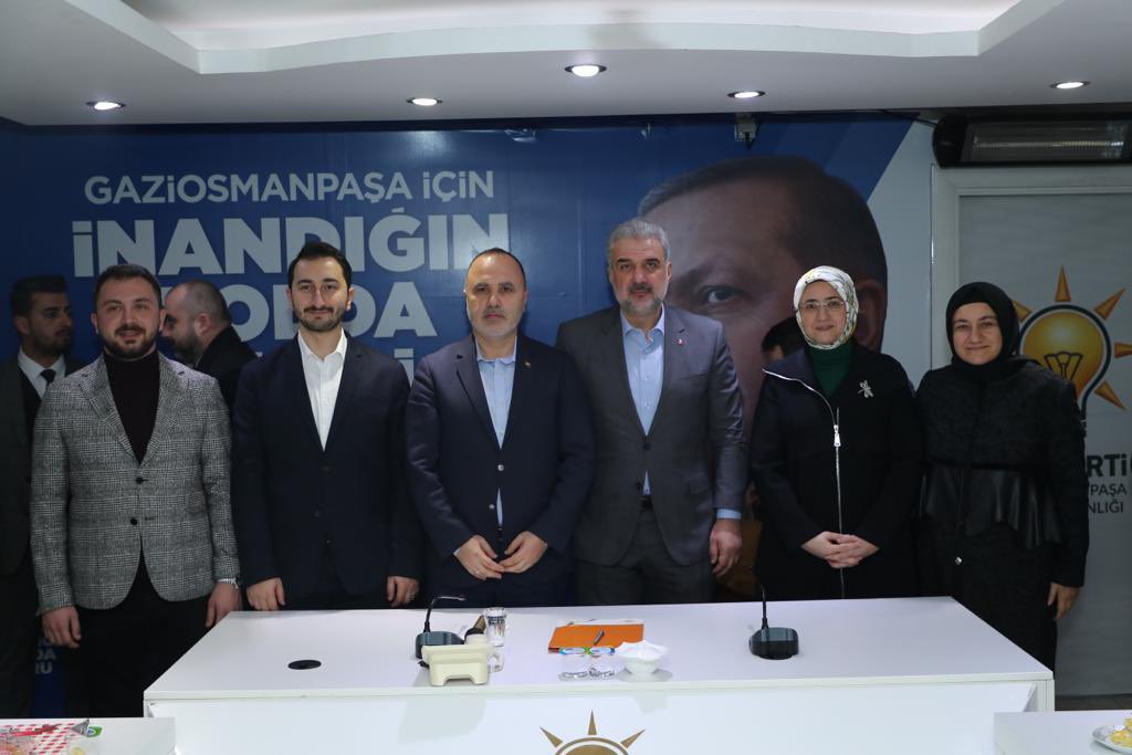 2023 seçimlerinde AK Parti tarafından kazanılacak tarihi başarıya mihmandarlık edecek ilçe başkanlarımız ile istişare toplantılarımız devam ediyor.

Öyle bir kazanacağız ki, hiç kimse kaybetmeyecek…

📍2. Bölge İlçe Başkanları Toplantısı
